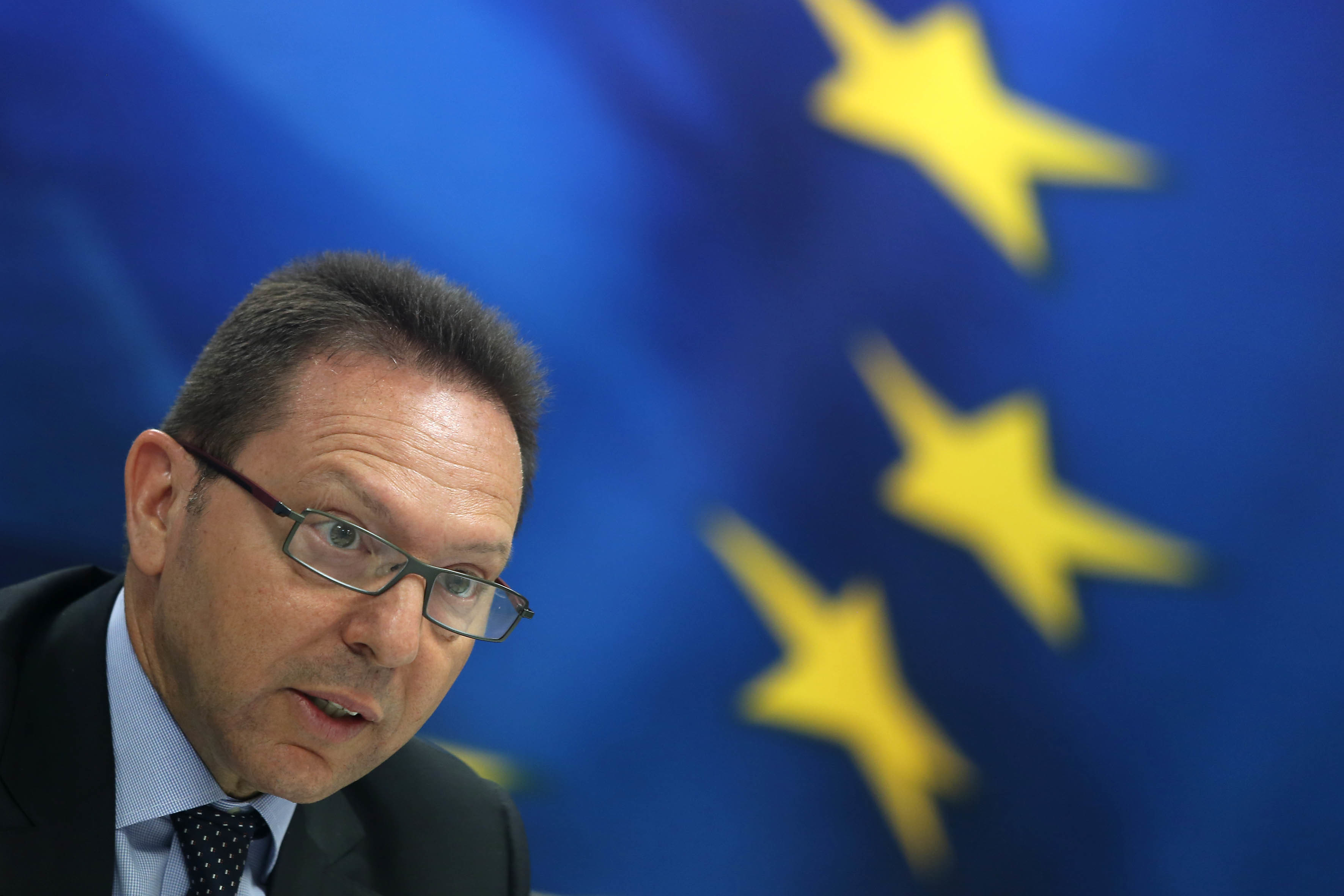 Ο Στουρνάρας διαφωνεί ανοιχτά με τη μαύρη πρόβλεψη του ΟΟΣΑ