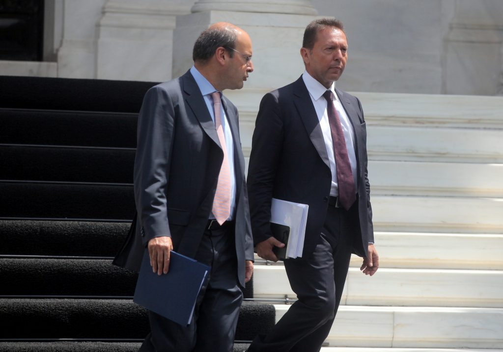 Το απόγευμα το ραντεβού Στουρνάρα – Χατζηδάκη με την Τρόικα