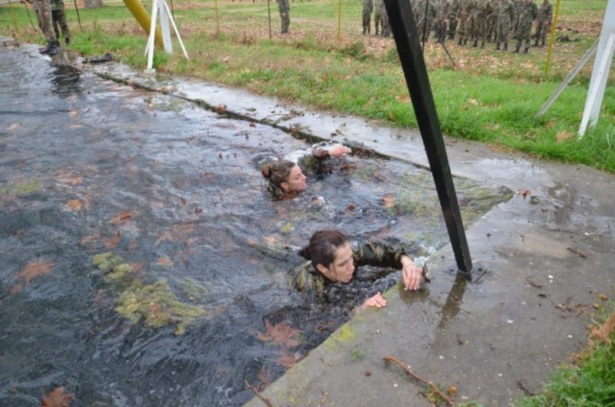 “Ανορθόδοξες” γυναίκες! Οι γένους θηλυκού κομάντος του ελληνικού στρατού -ΦΩΤΟ