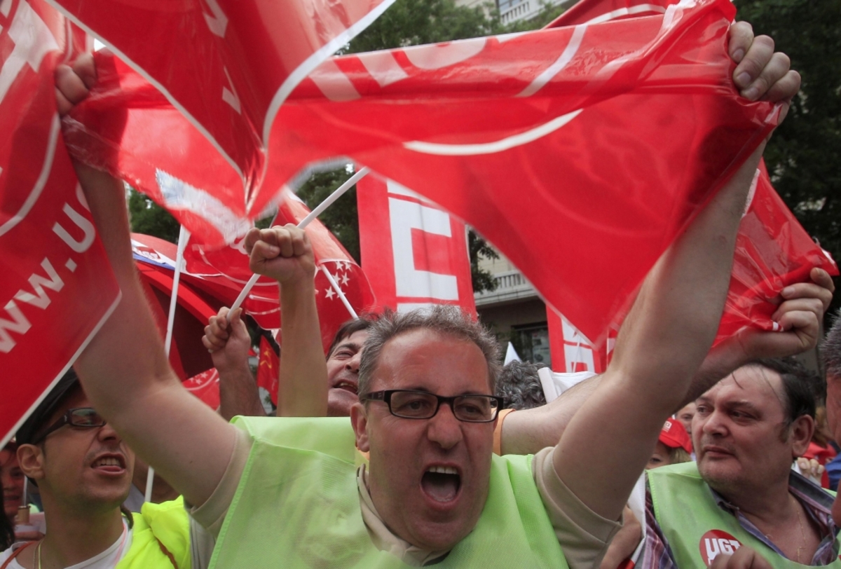 Από την γενική απεργία που έγινε την περασμένη εβδομάδα στην Ισπανία. ΦΩΤΟ REUTERS