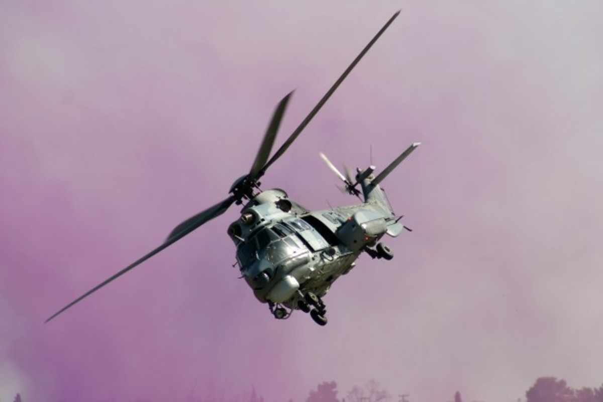 Πληρώσαμε 3,7 εκατομμύρια για “σέρβις” Super Puma που …δεν πετάει!