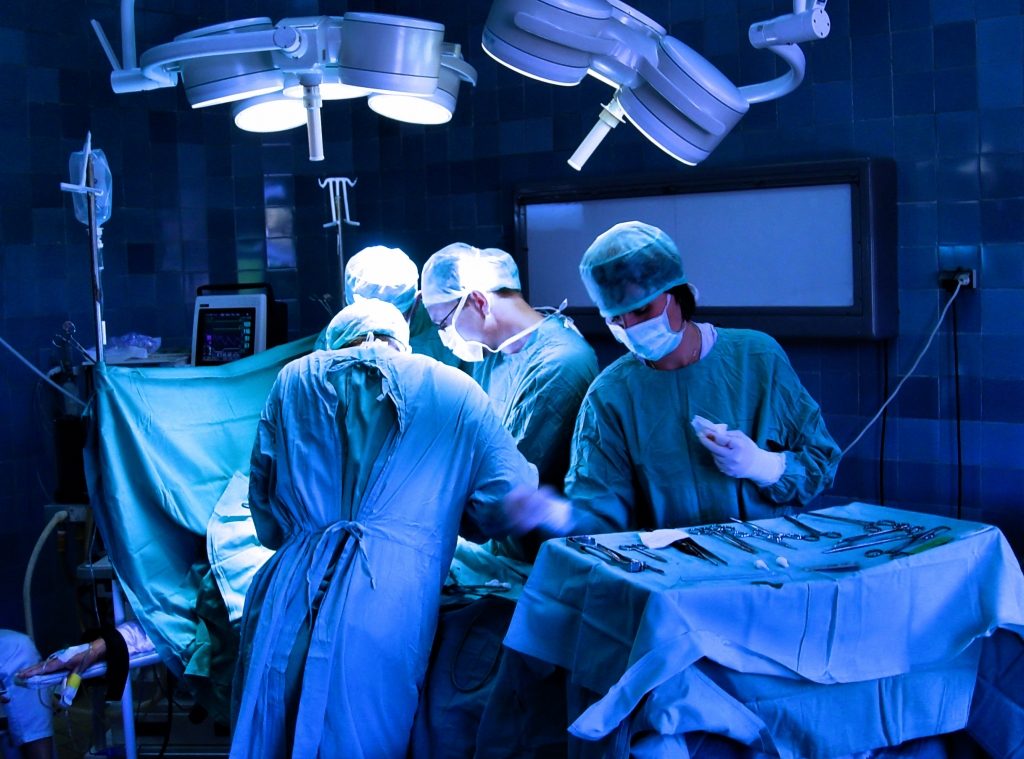 Πρωτοποριακή χειρουργική επέμβαση στο 404 Στρατιωτικό Νοσοκομείο Λάρισας