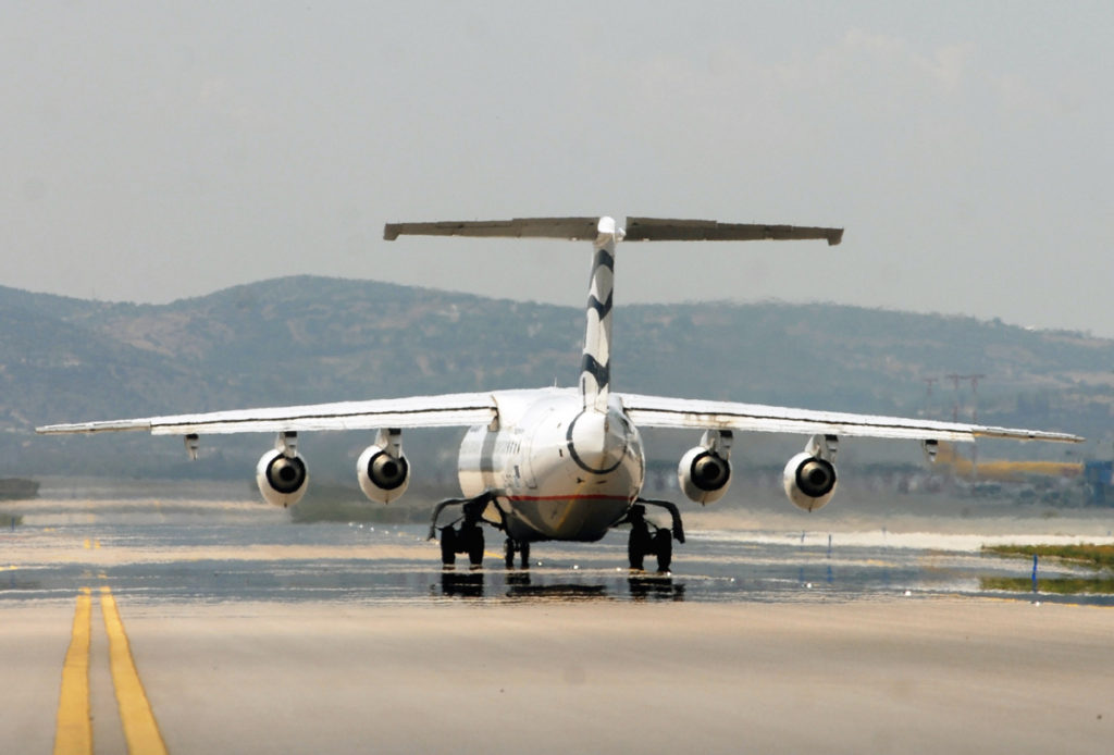 Ηράκλειο: 13 συλλήψεις στο αεροδρόμιο