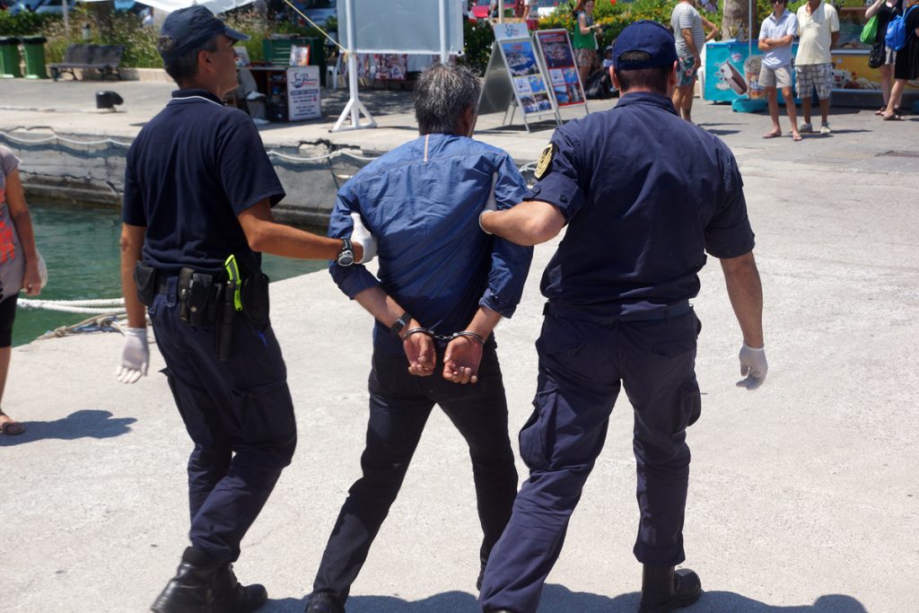 Κομοτηνή: Χειροπέδες σε 46χρονο για παράνομη διακίνηση ανθρώπων