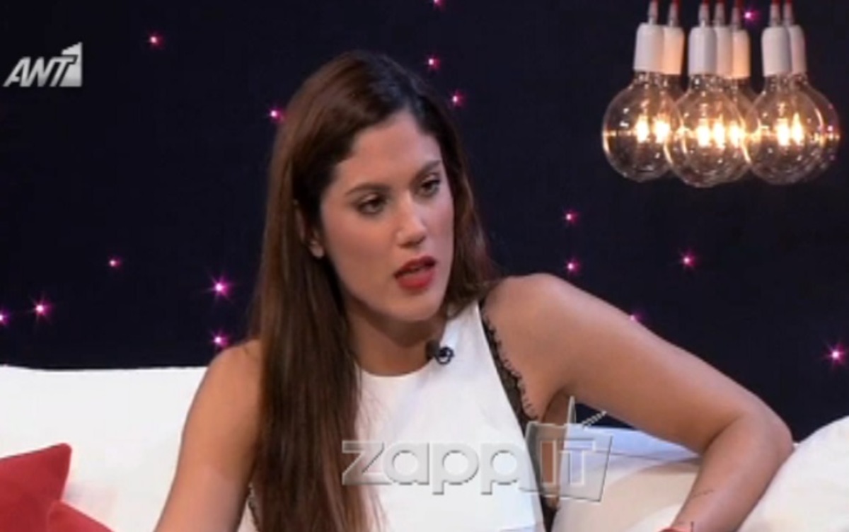 Μαίρη Συνατσάκη: «Οι γιατροί είπαν στους γονείς μου να προσευχηθούν για μένα»