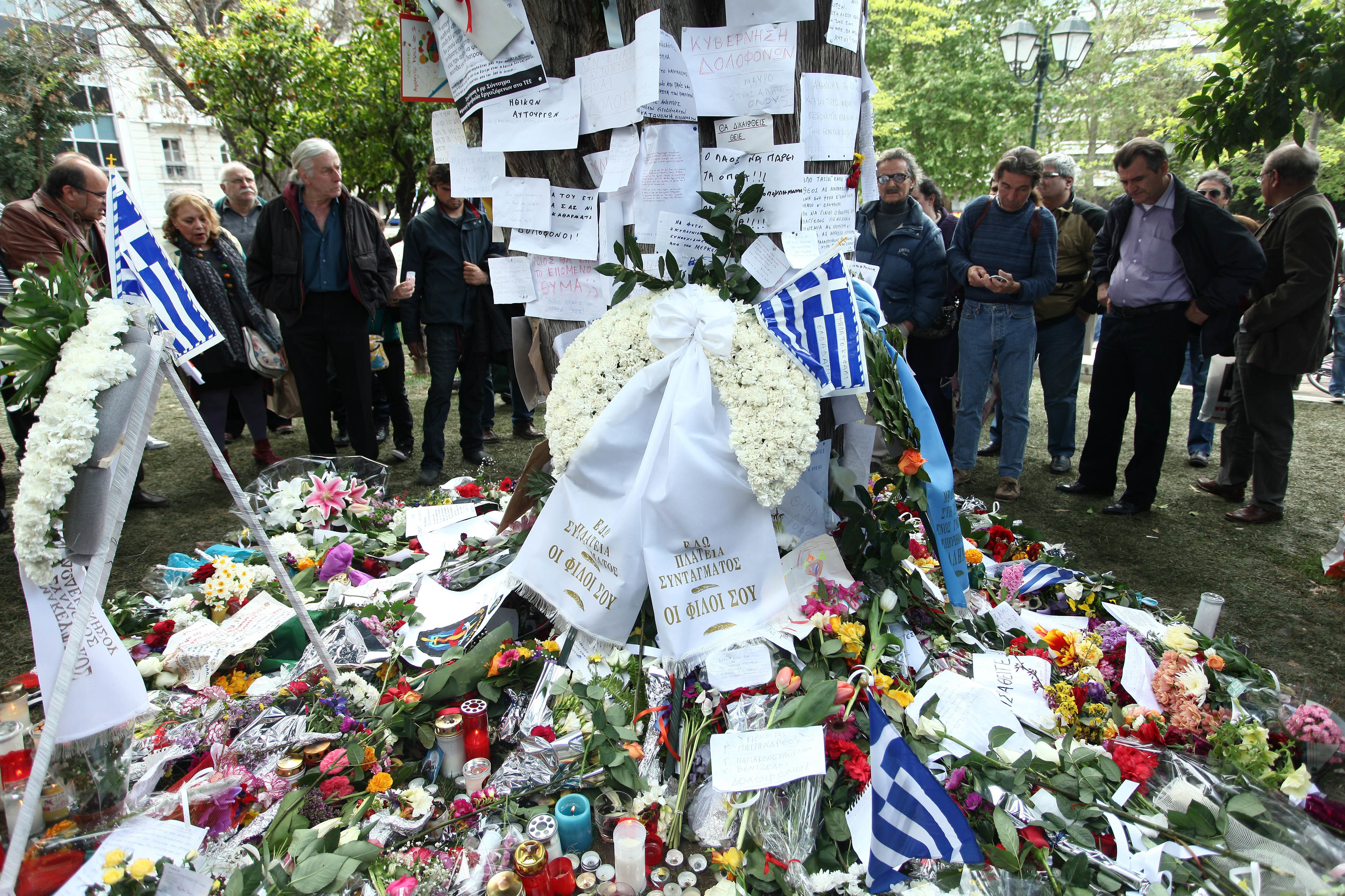 “Κροκοδείλια δάκρυα” από το ΔΝΤ για την αυτοκτονία του 77χρονου