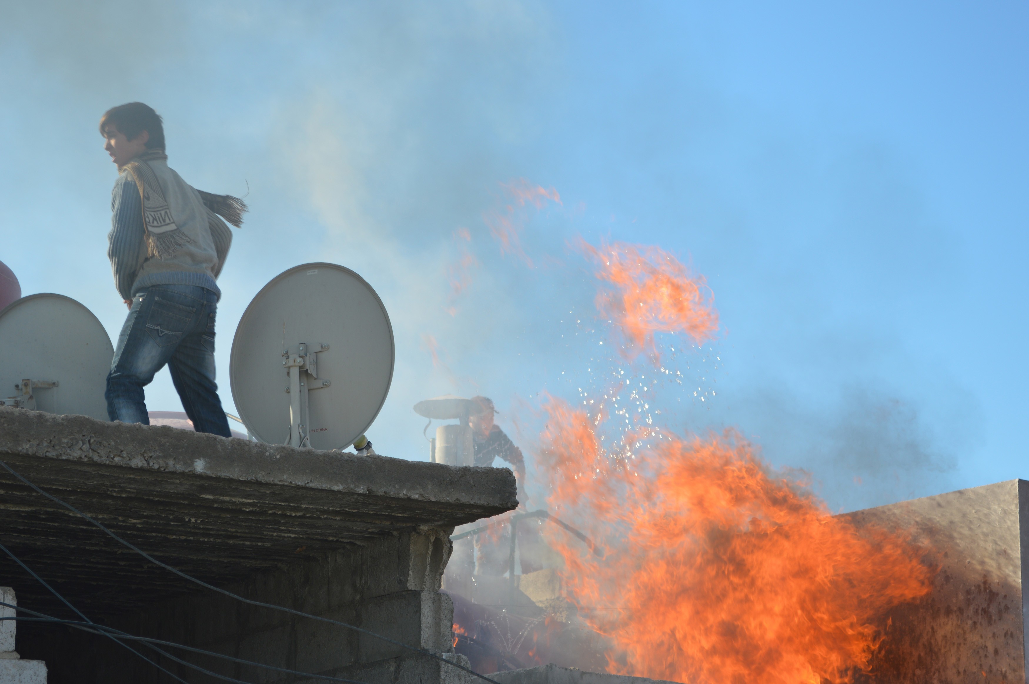 Συρία: 5 νεκροί και δεκάδες τραυματίες από έκρηξη σε παγιδευμένο αυτοκίνητο