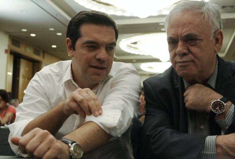 Συνεδριάζουν ΠΓ και ΚΕ του ΣΥΡΙΖΑ ενόψει συνεδρίου