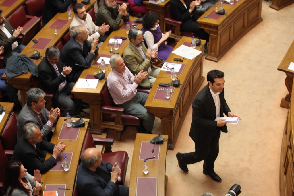 ΣΥΡΙΖΑ: Πλήρης υποταγή της κυβέρνησης στα συμφέροντα των δανειστών