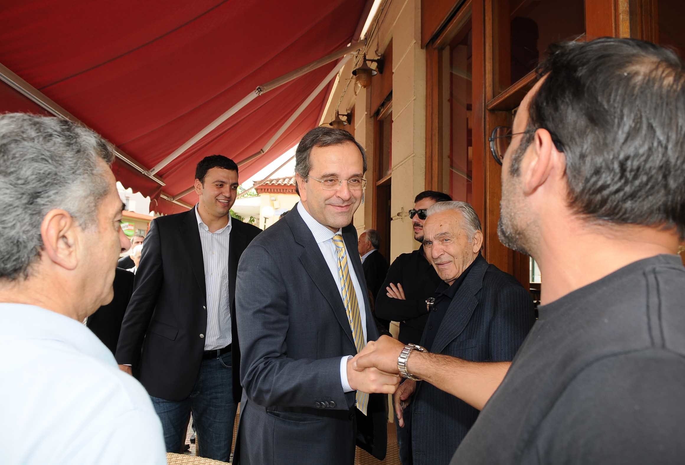 Σαμαράς: Ο Παπανδρέου διασύρει τη χώρα