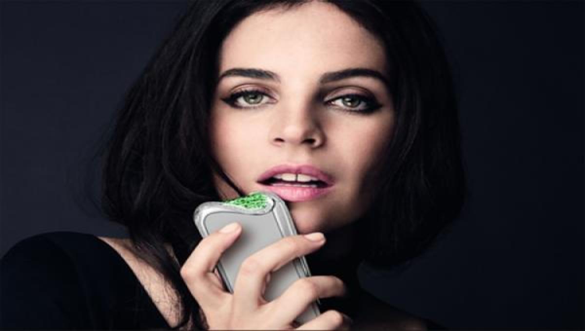 Αυτό είναι το κινητό των 250.000 ευρώ