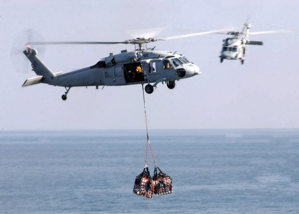 Ελικόπτερο Sea Hawk έσωσε 5 ναυαγούς