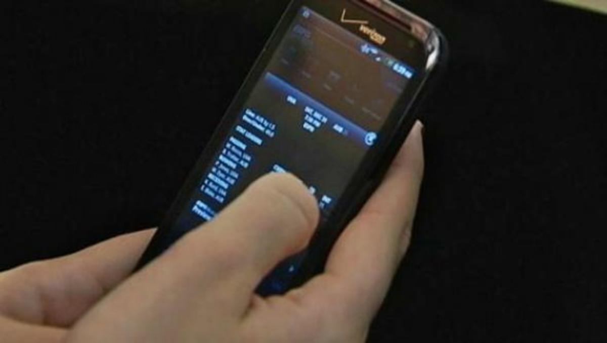 Τα Smartphones αυξάνουν τον κίνδυνο της πειρατείας