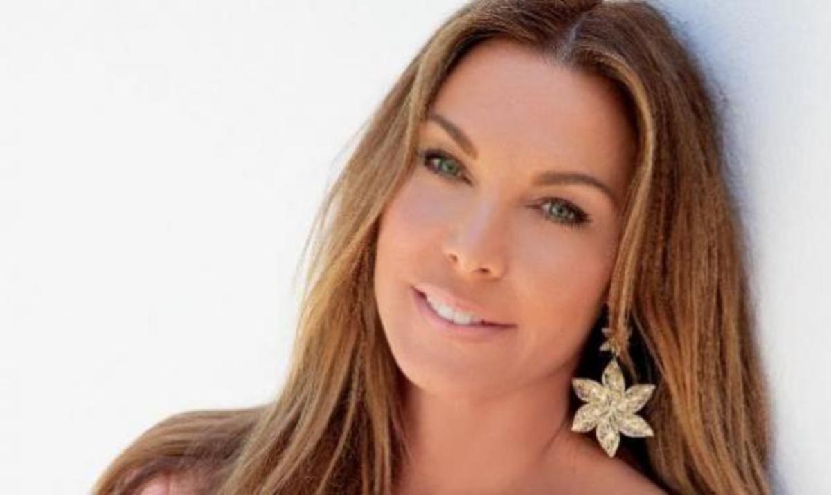 Τατιάνα Στεφανίδου: Απόλαυσε το ηλιοβασίλεμα με την κόρη της! Φωτογραφίες