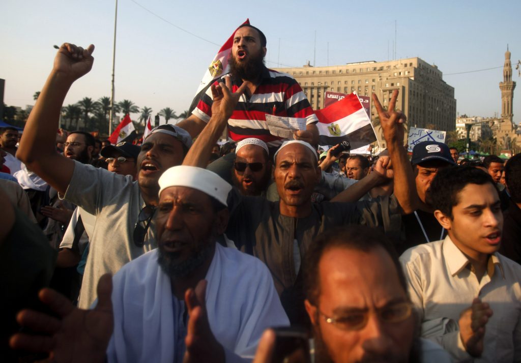 Διαδήλωση στην πλατεία Ταχρίρ κατά της στρατιωτικής εξουσίας