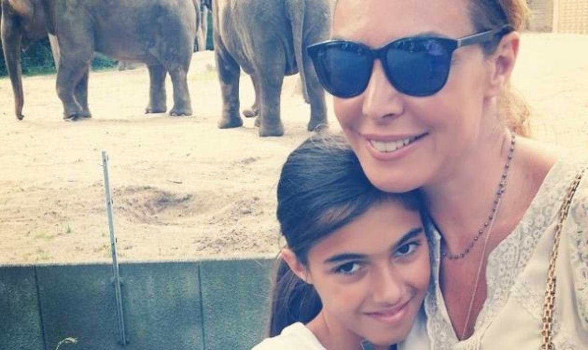 Τατιάνα Στεφανίδου: Βγήκε στα χιόνια με τη Λυδία για παιχνίδι! Φωτογραφία