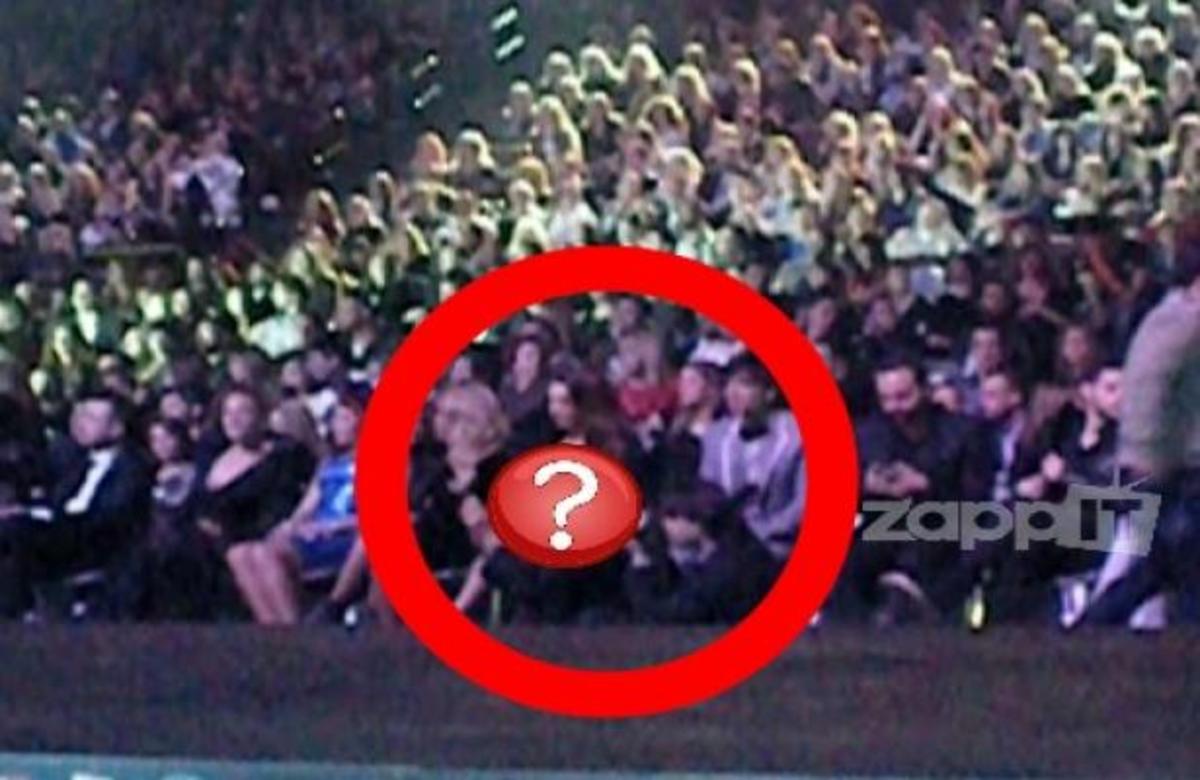 Ποιος έπεσε στα πόδια της Τατιάνας στo Madwalk;