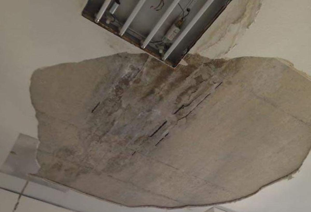 Έπεσε το ταβάνι στο Αγροτικής Ανάπτυξης