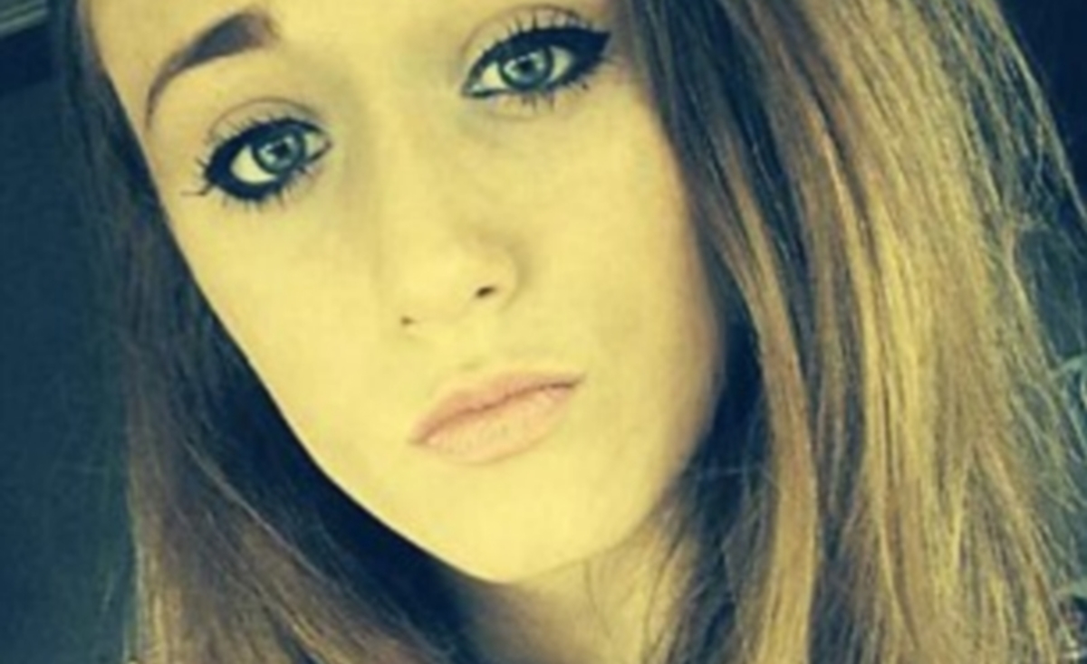 Τραγωδία! Κρεμάστηκε 15χρονη μετά την αποβολή για τα μαλλιά της