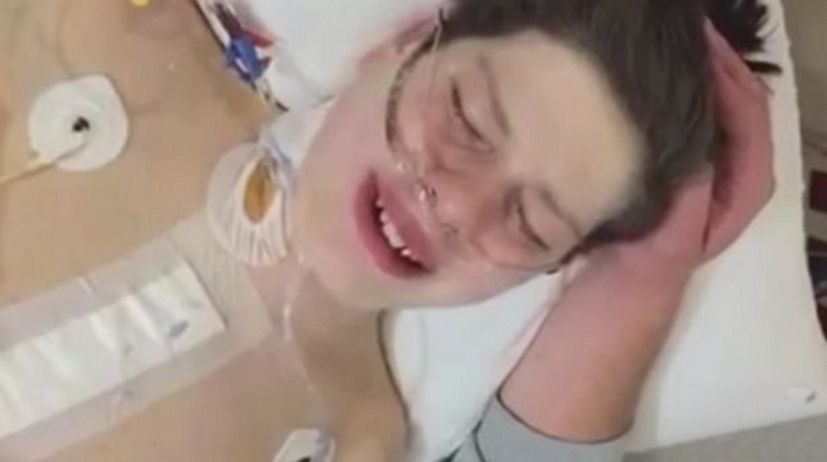 Συγκλονιστικό βίντεο! 15χρονος ξυπνά μετά από μεταμόσχευση καρδιάς: “Είμαι τόσο ευτυχισμένος που ζω”