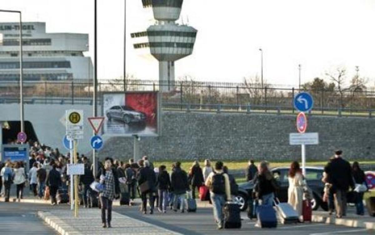 Έκλεισε αεροδρόμιο γιατί βρήκαν βόμβα του Β’ Παγκοσμίου Πολέμου!