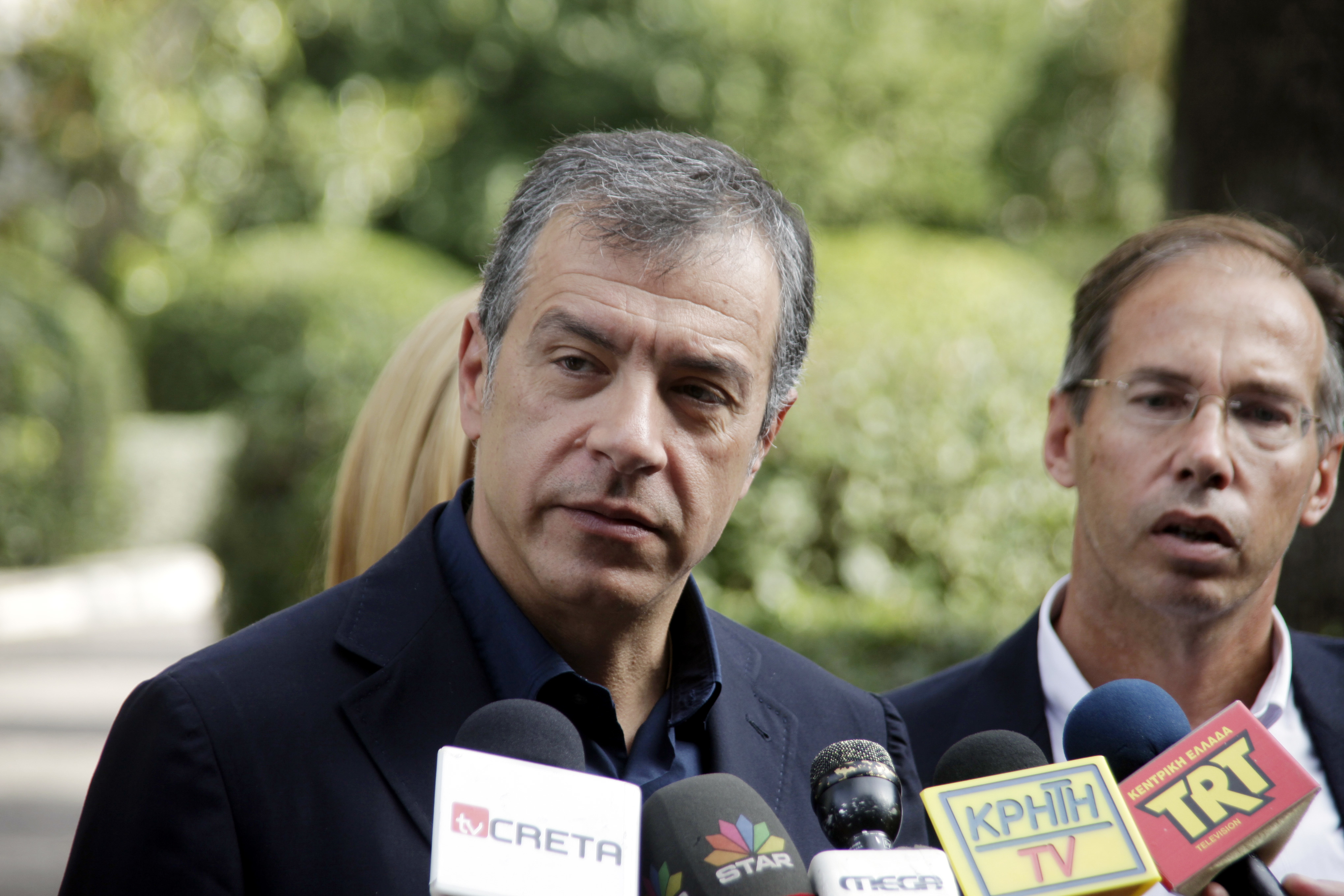Πότε ζήτησε να γίνουν εκλογές ο Σταύρος Θεοδωράκης από τον Παπούλια