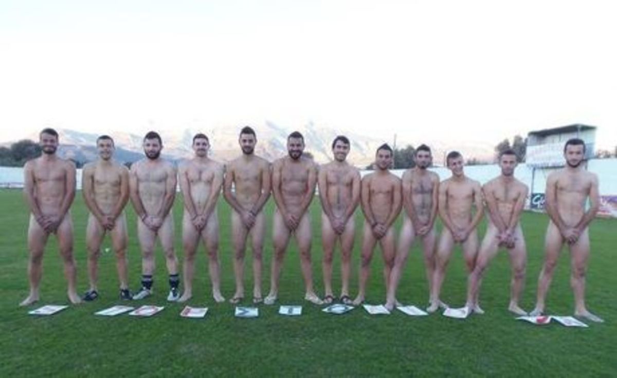 Γυμνό μήνυμα κατά του Aids από τον ΑΟ Τυμπακίου (photos)
