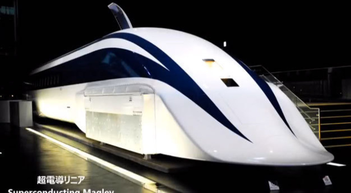 Δείτε το πιο γρήγορο τρένο του κόσμου να πιάνει τα 600 χλμ την ώρα! VIDEO