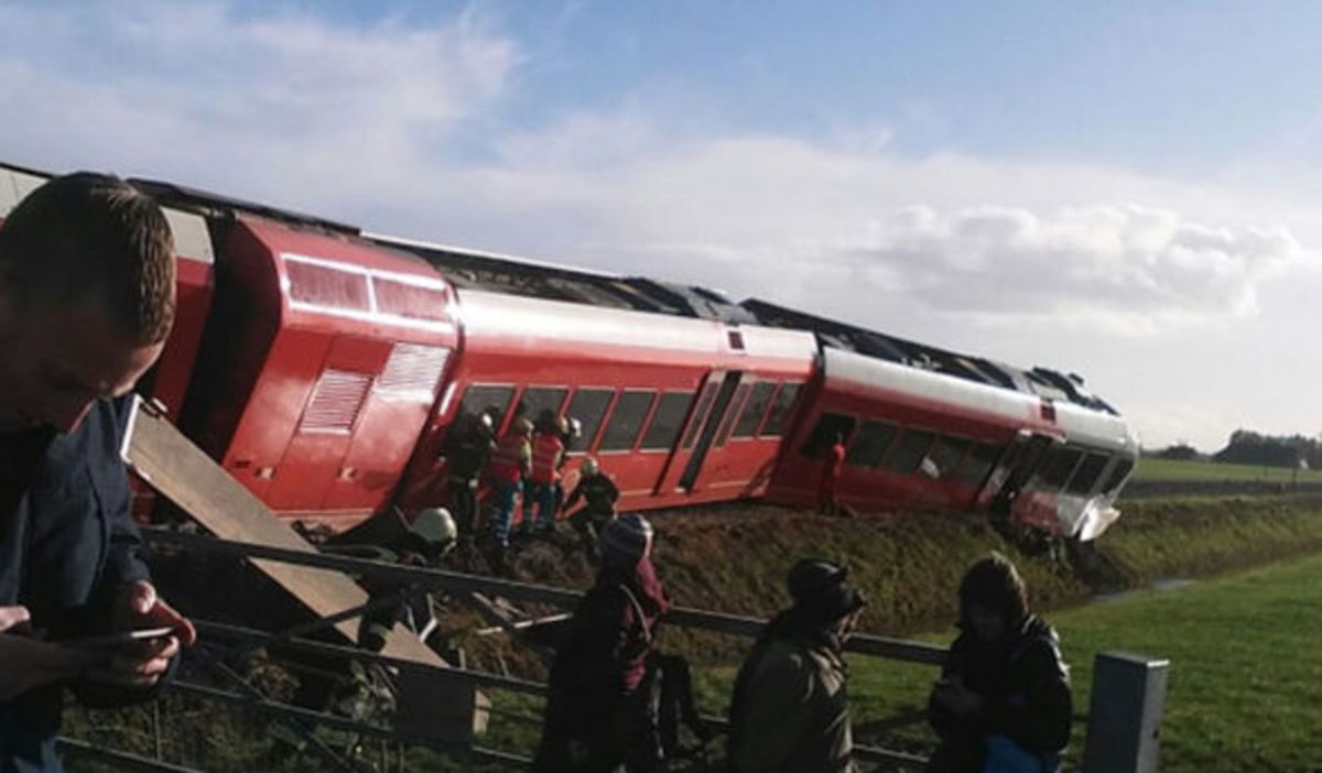 Εκτροχιασμός τρένου στην Ολλανδία – Πολλοί τραυματίες