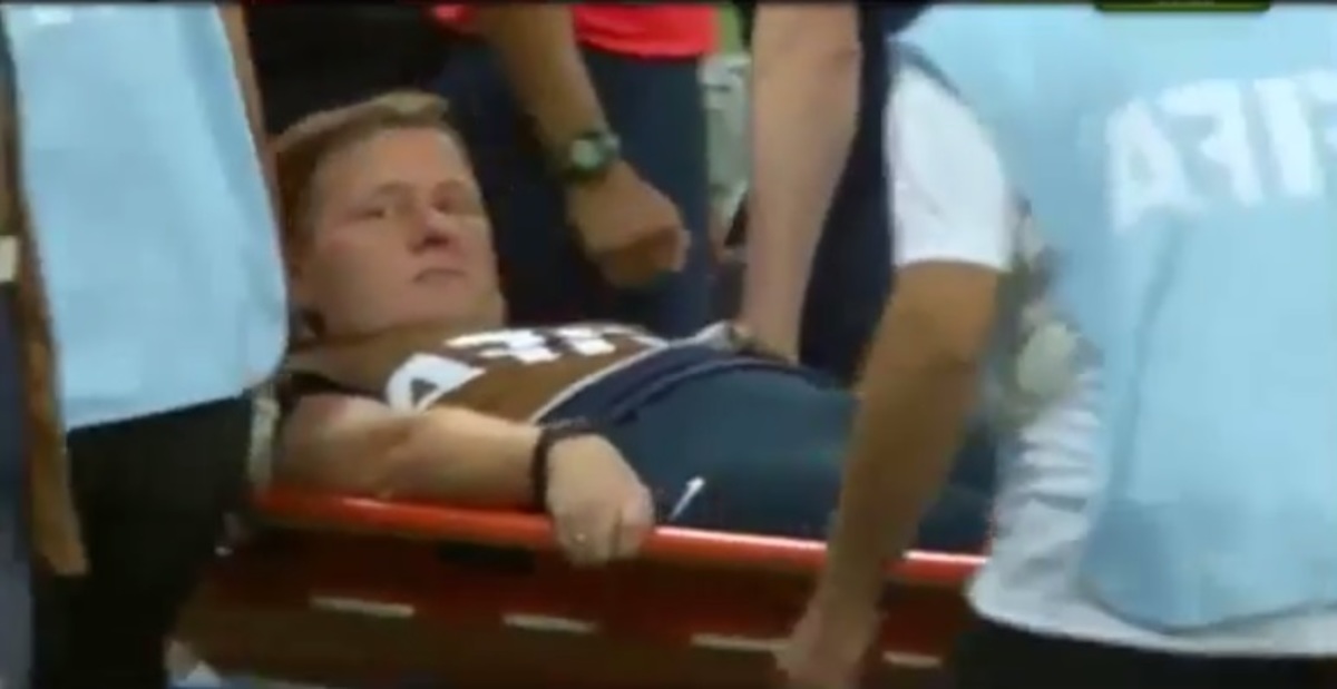 Αγγλία-Ιταλία: Τραυματίστηκε πανηγυρίζοντας το γκολ (VIDEO)