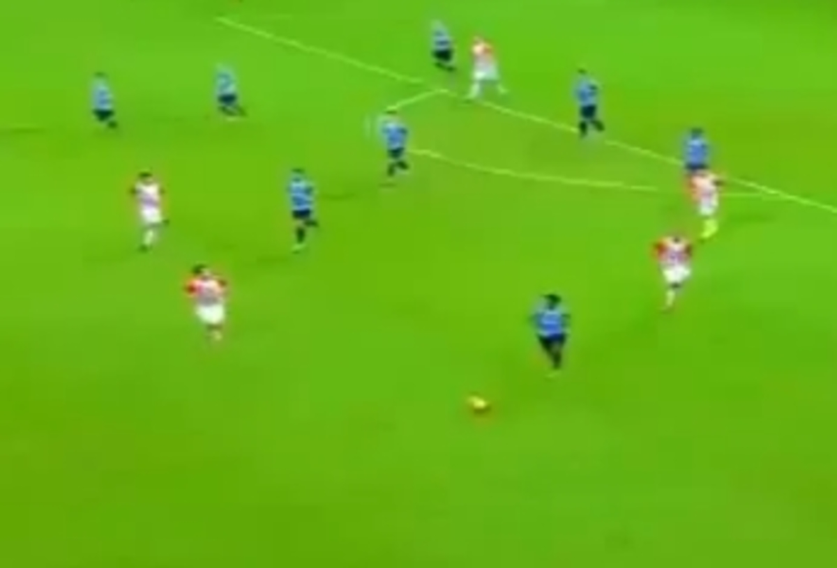 Τον έκανε τρεις φορές… κουτό! Δείτε τις εκπληκτικές ντρίπλες (VIDEO)