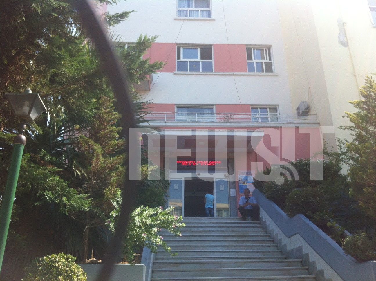 Μάχη για τη ζωή του δίνει ο 7χρονος στο Παίδων – Εκτός κινδύνου η μάνα και η αδελφή του