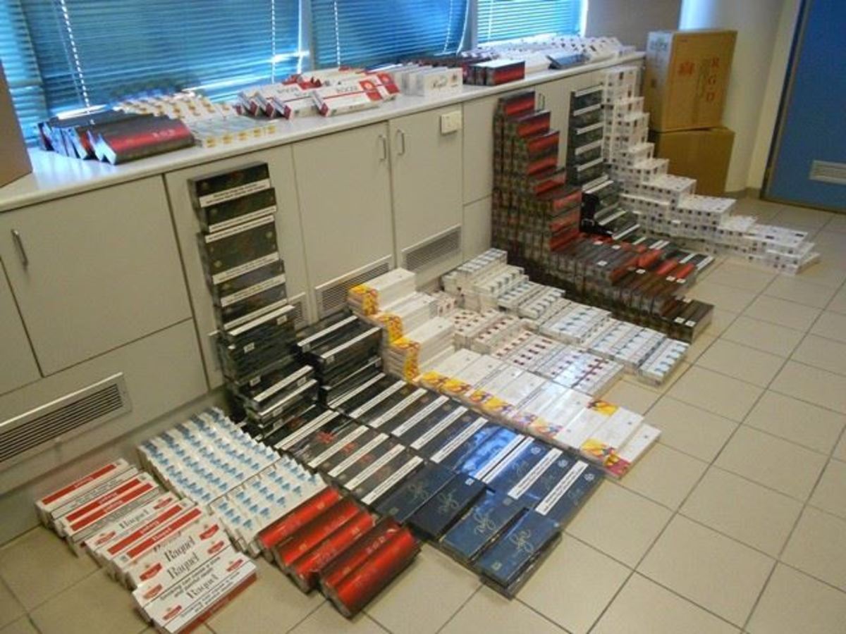 Ηράκλειο: Τους έστελναν τα λαθραία τσιγάρα με… κούριερ!