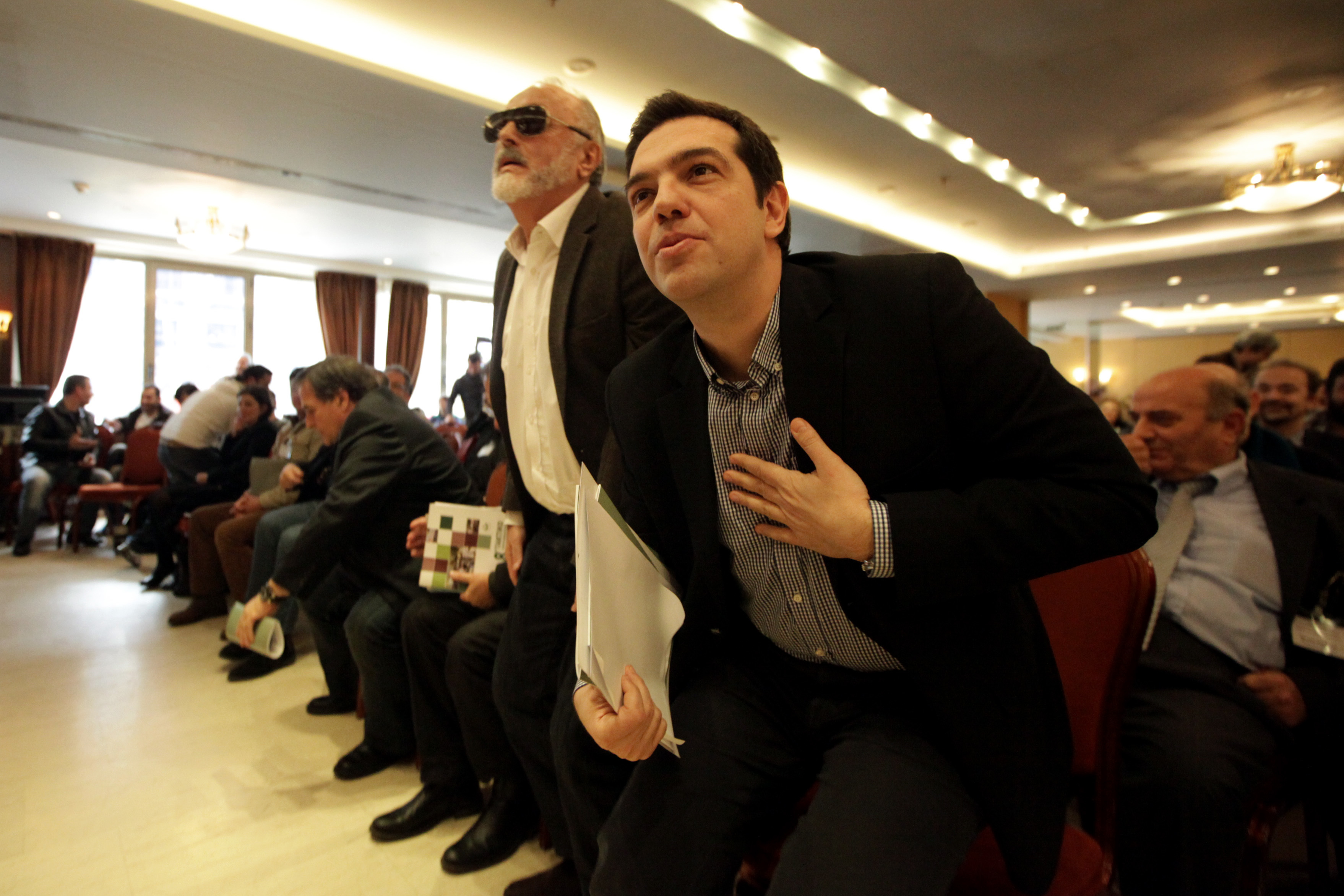 Αρχίζει το συνέδριο του ΣΥΡΙΖΑ με σκοπό την μετατροπή του σε ενιαίο κόμμα