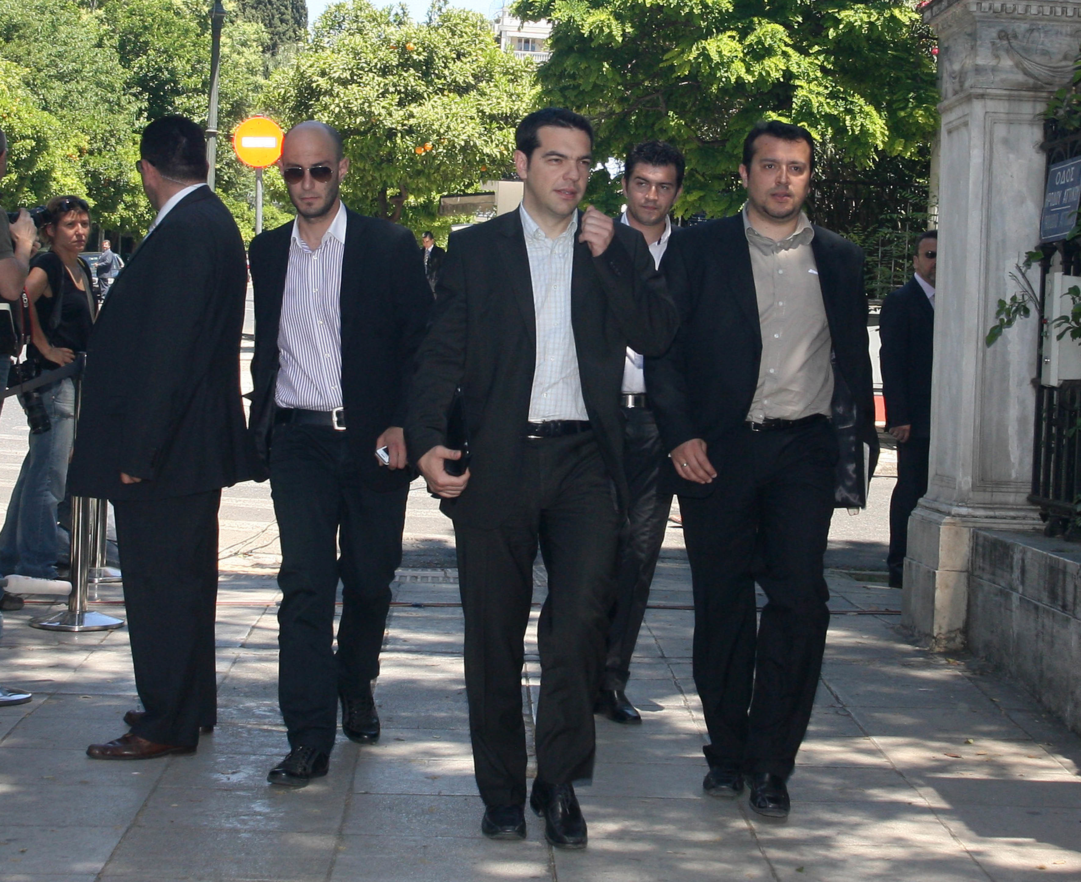 Το σχέδιο του ΣΥΡΙΖΑ για την ψήφο εμπιστοσύνης!