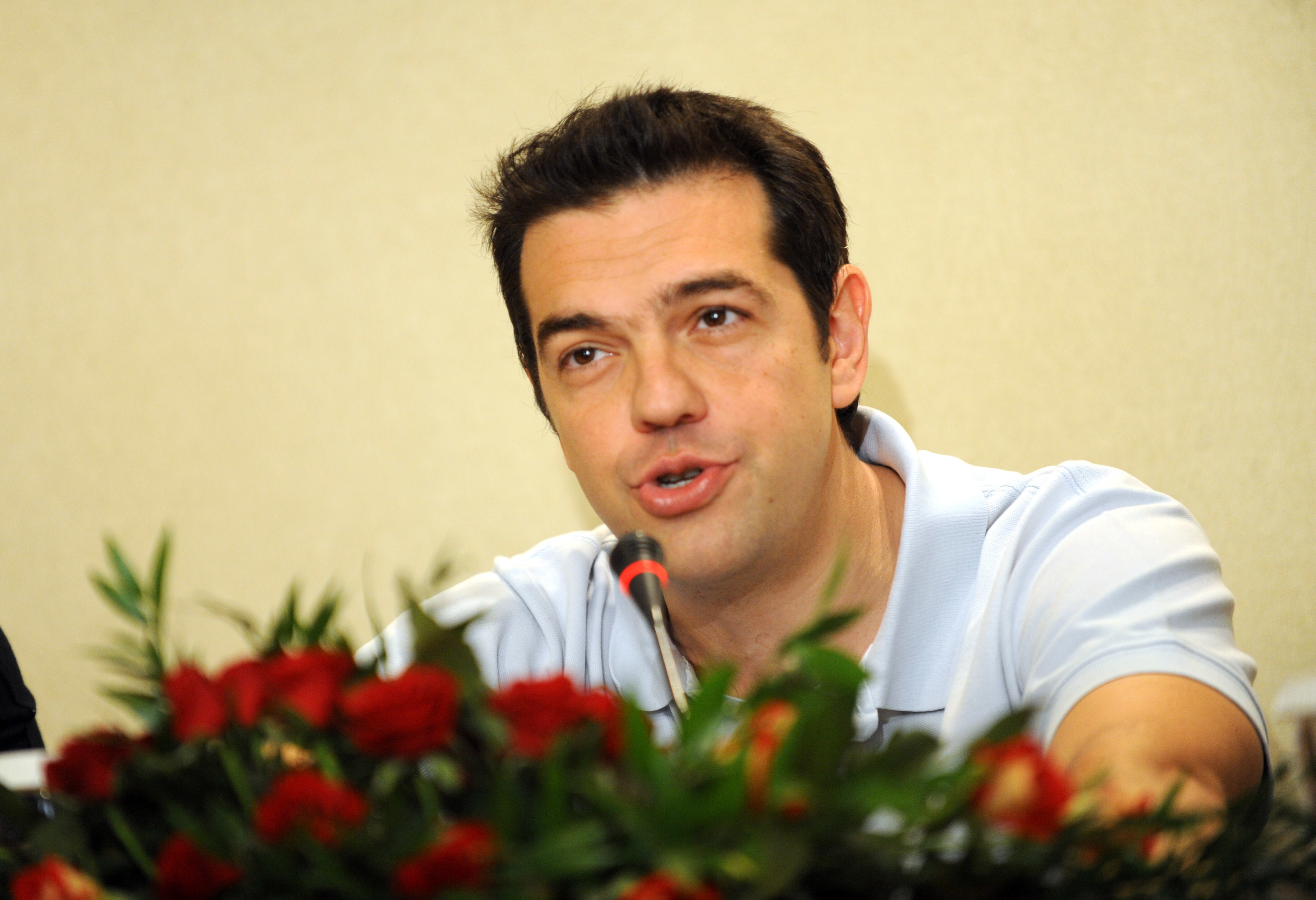 Κατάθεση των εγγράφων για τις αποκρατικοποιήσεις ζητά  ο Α. Τσίπρας