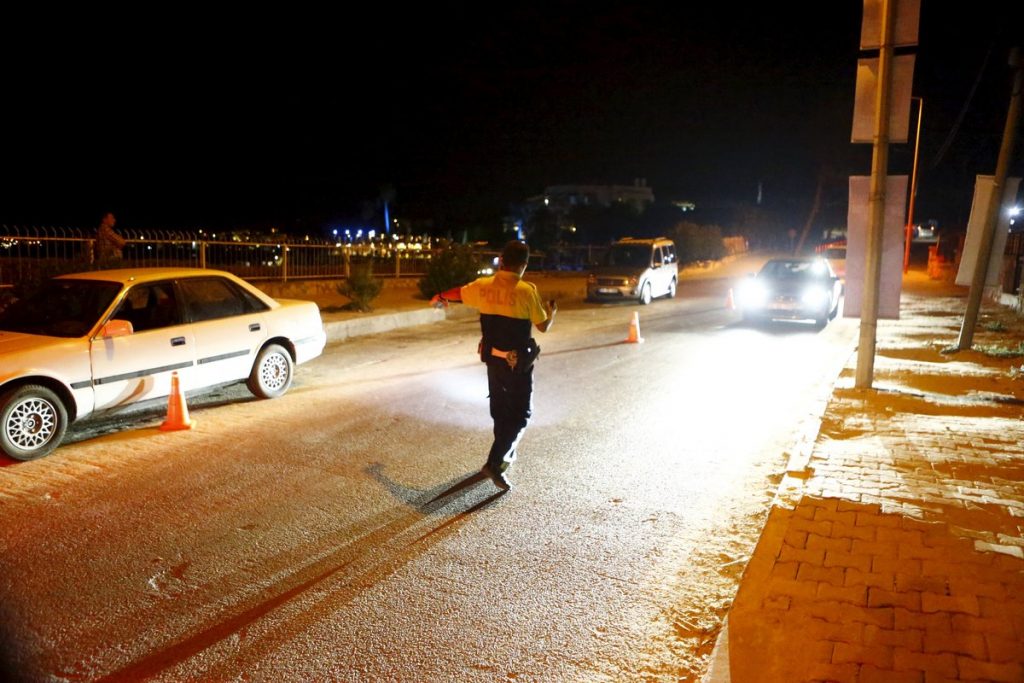 Ο υπουργός που θέλει να… πεθάνει ως μάρτυρας!