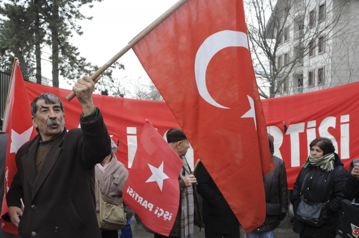 Βρήκαν οστά 23 ατόμων σε ομαδικό τάφο