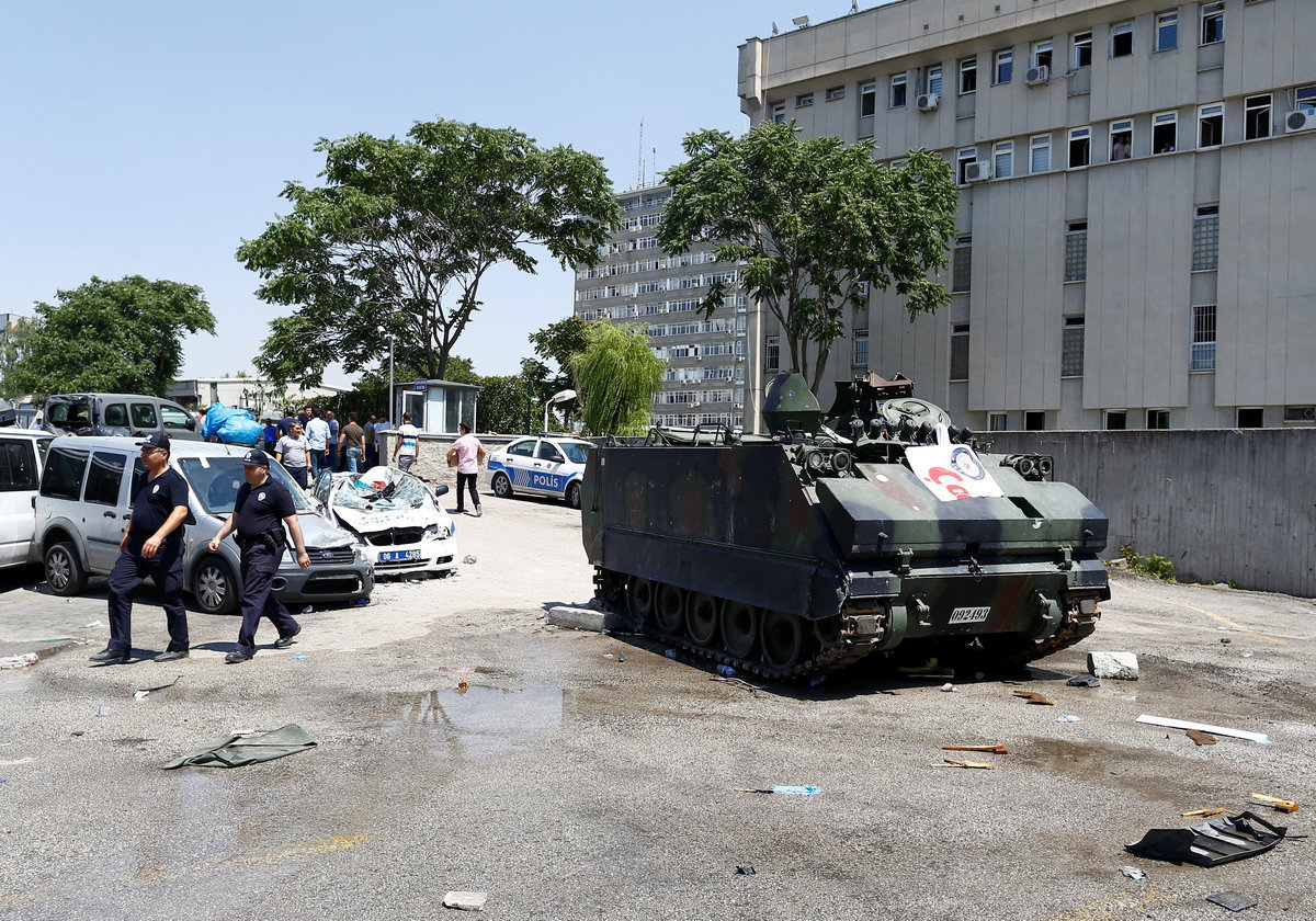 Τουρκία: Για εμπλοκή στο πραξικόπημα συνελήφθησαν οι πιλότοι που είχαν καταρρίψει το ρωσικό βομβαρδιστικό