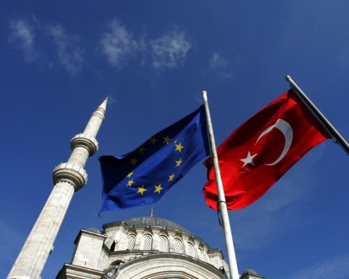 Έγινε κι αυτό! Επίσημη γλώσσα εργασίας της Ευρώπης τα τουρκικά!