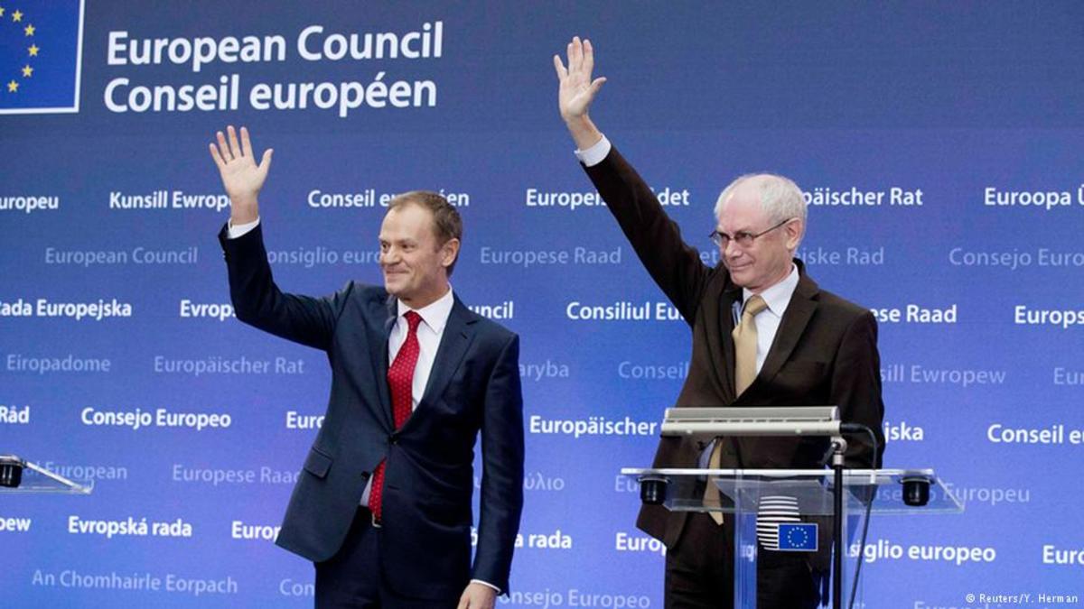 Δεν ξέρει αγγλικά ο Ν. Τουσκ που αναλαμβάνει την προεδρία του Ευρωπαϊκού Συμβουλίου