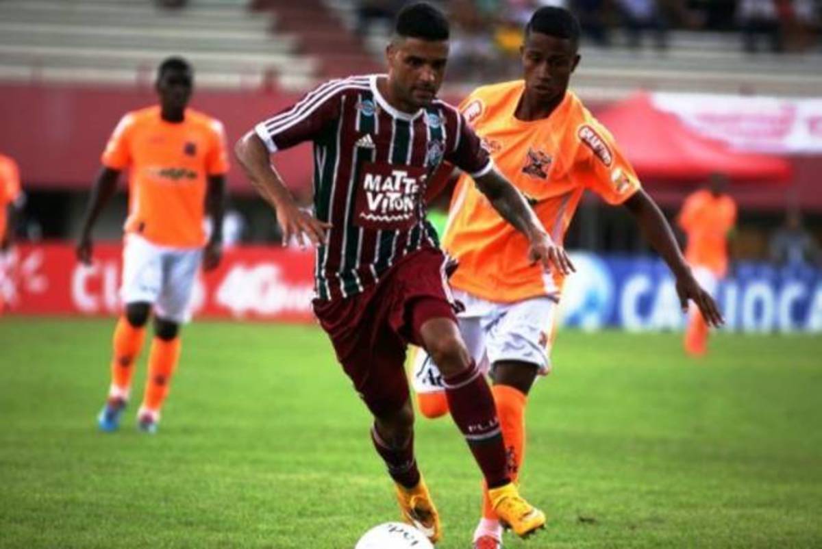 Δεν ανησυχούν στην ΑΕΚ για τα “σενάρια” εμπλοκής με Τζιοβάνι