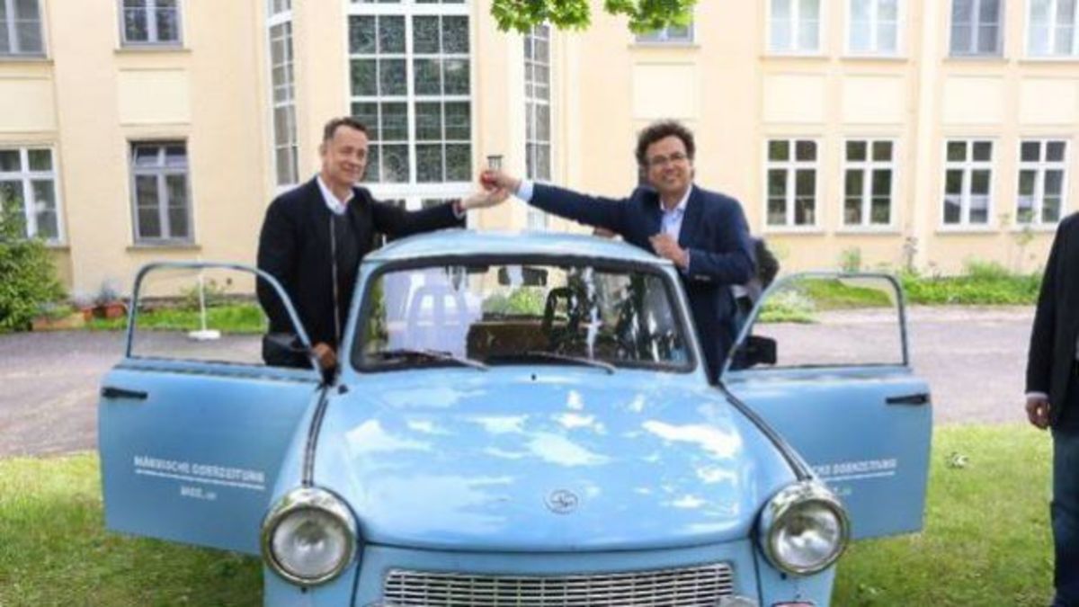 Όταν ο Tom Hanks ερωτεύτηκε ένα Trabant (VIDEO)
