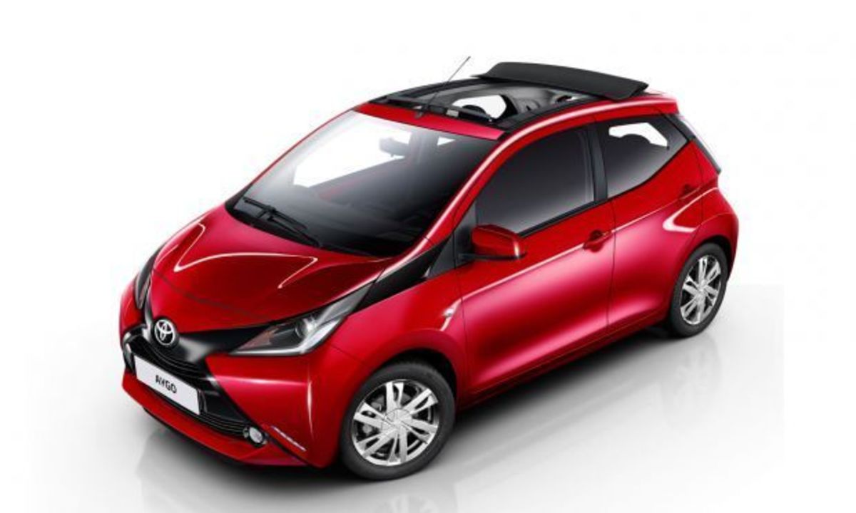 Νέο Toyota Aygo x-wave με ανοιγόμενη οροφή