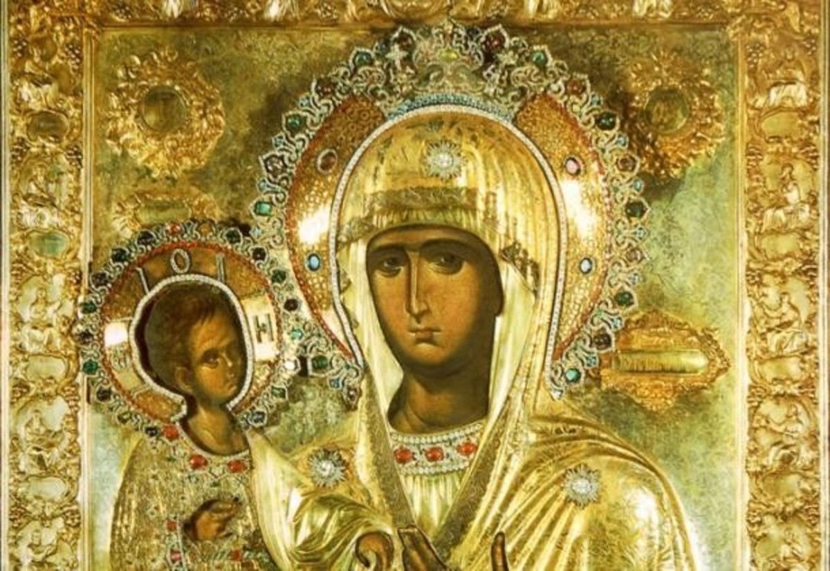 Η μοναδική εικόνα της Παναγίας με τα τρία χέρια