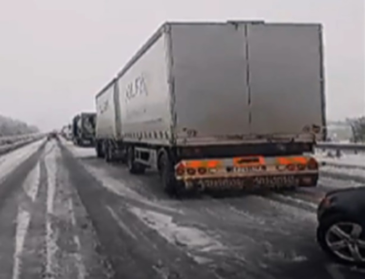 Δίπλωσαν νταλίκες στο Σπαθοβούνι