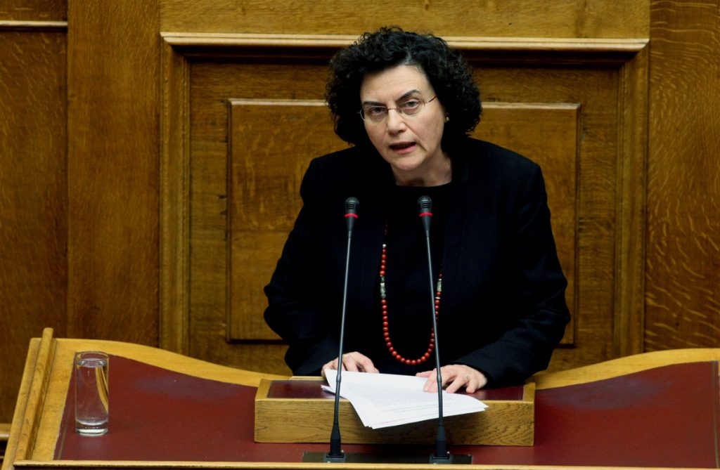 Βαλαβάνη: Μετά τον Ιούνιο το αφορολόγητο των 12.000 ευρώ – Πληρώστε τους φόρους σας
