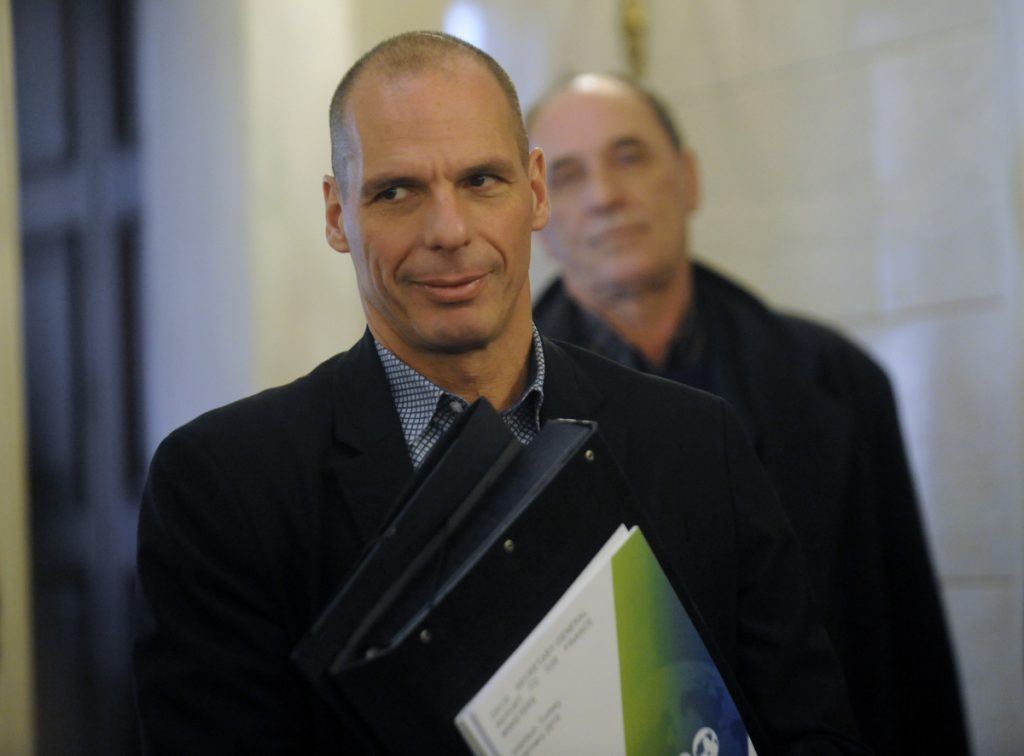 Στο Μαξίμου ο Βαρουφάκης για την πορεία των διαπραγματεύσεων
