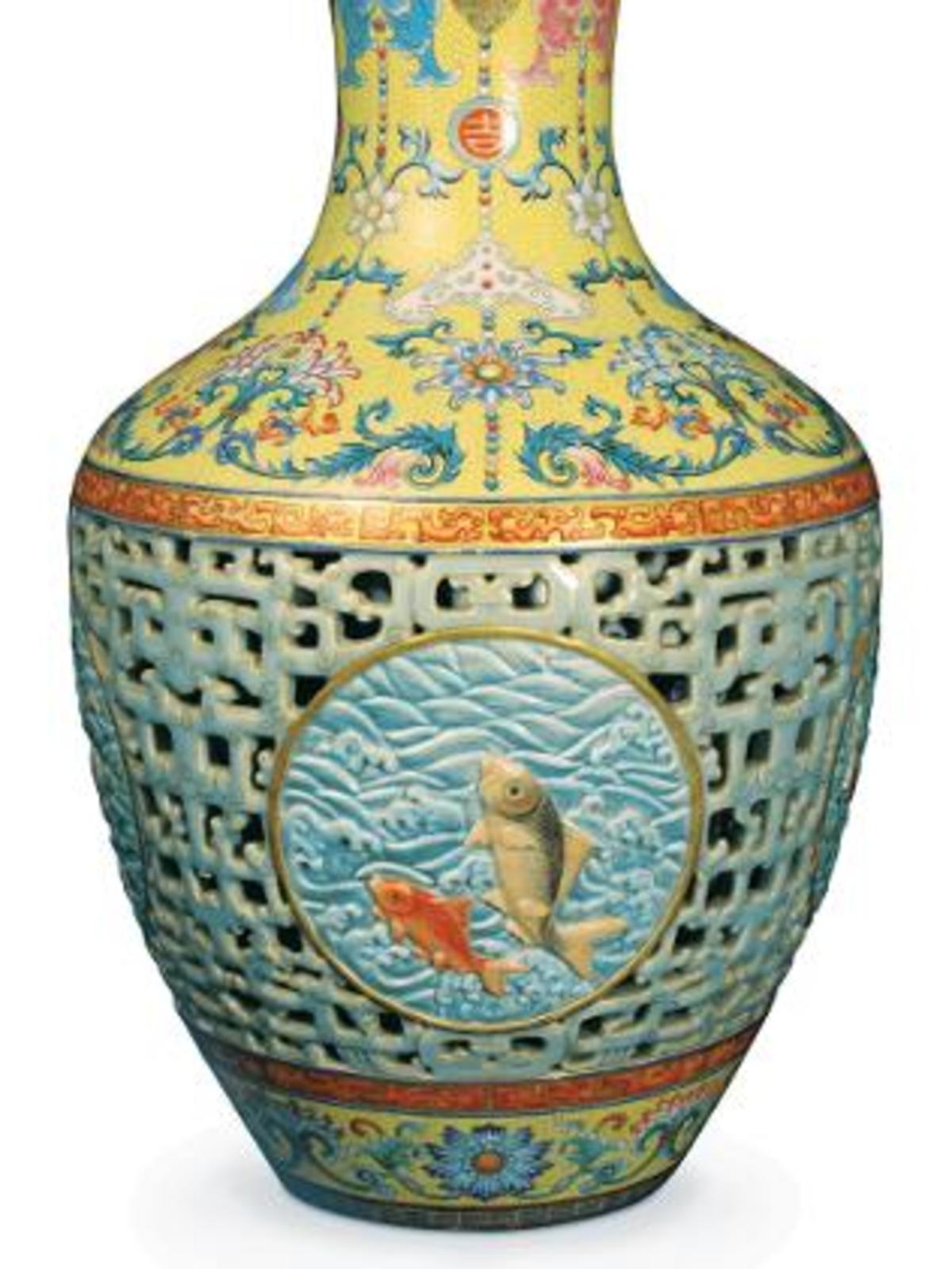 69 εκατομμύρια για ένα βάζο;