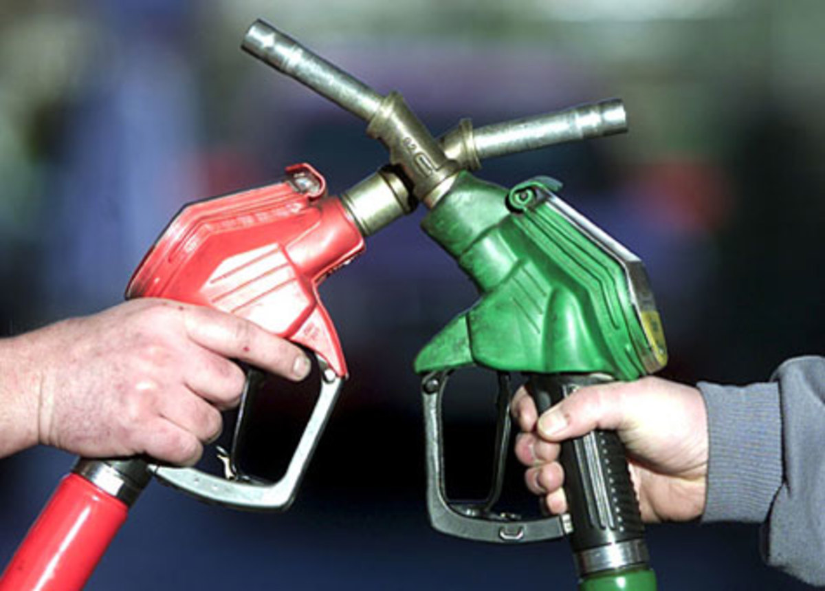 Σοκ στην πραγματική αγορά: – 20 % στην κατανάλωση βενζίνης